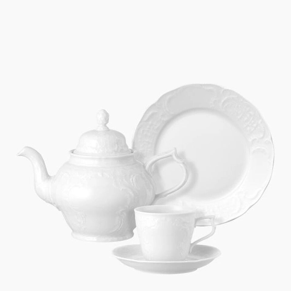 Rosenthal Porzellanserie Sanssouci Gold mit Teekanne, Tasse, Untertasse und Teller im klassischen Reliefdesign
