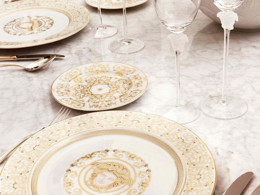 Versace Medusa Gala Gold Medusa Gala Gold plate with cutlery