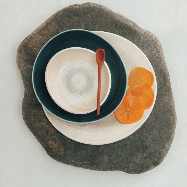 Plate 27 cm flat image number 1
