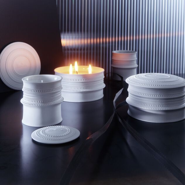 Bougie parfum&eacute;e 2 pcs. petite image number 1