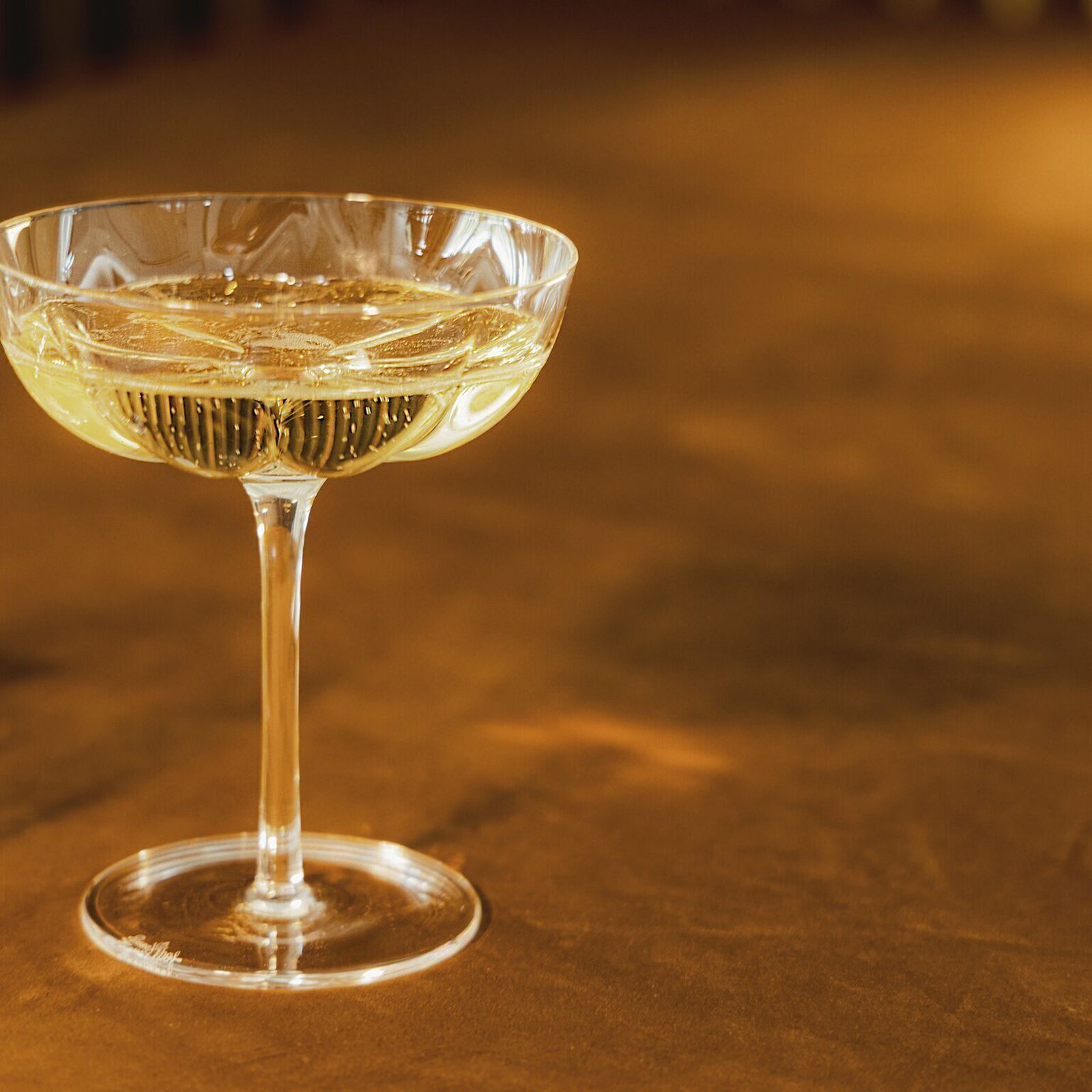 Cocktail/Champagne image number null