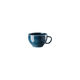 Die Tee-Obertasse der Serie Junto Ocean Blue von Rosenthal, freigestellt vor wei&szlig;em Hintergrund.