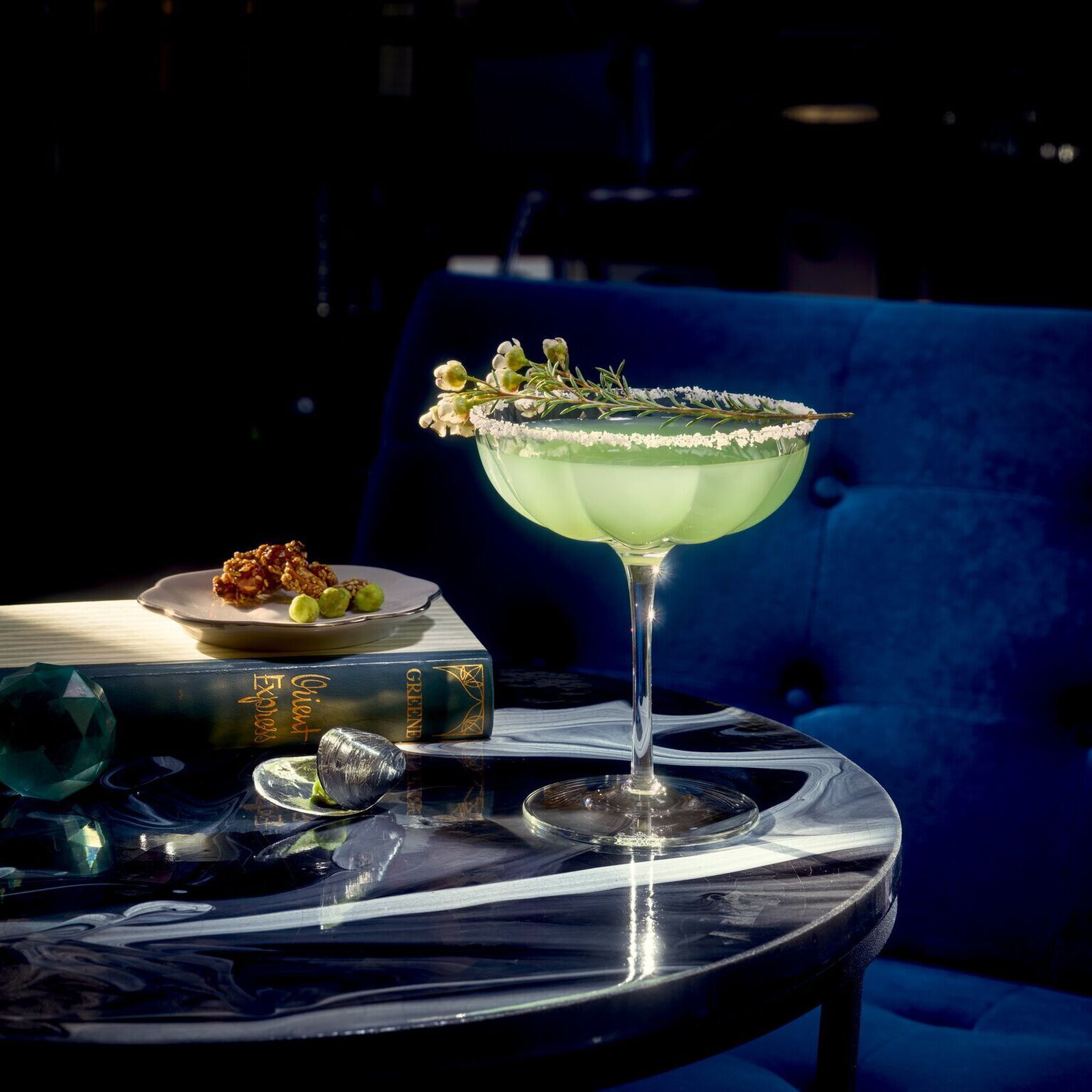 Cocktail/Champagne image number null