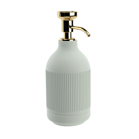 Free standing soap dispenser