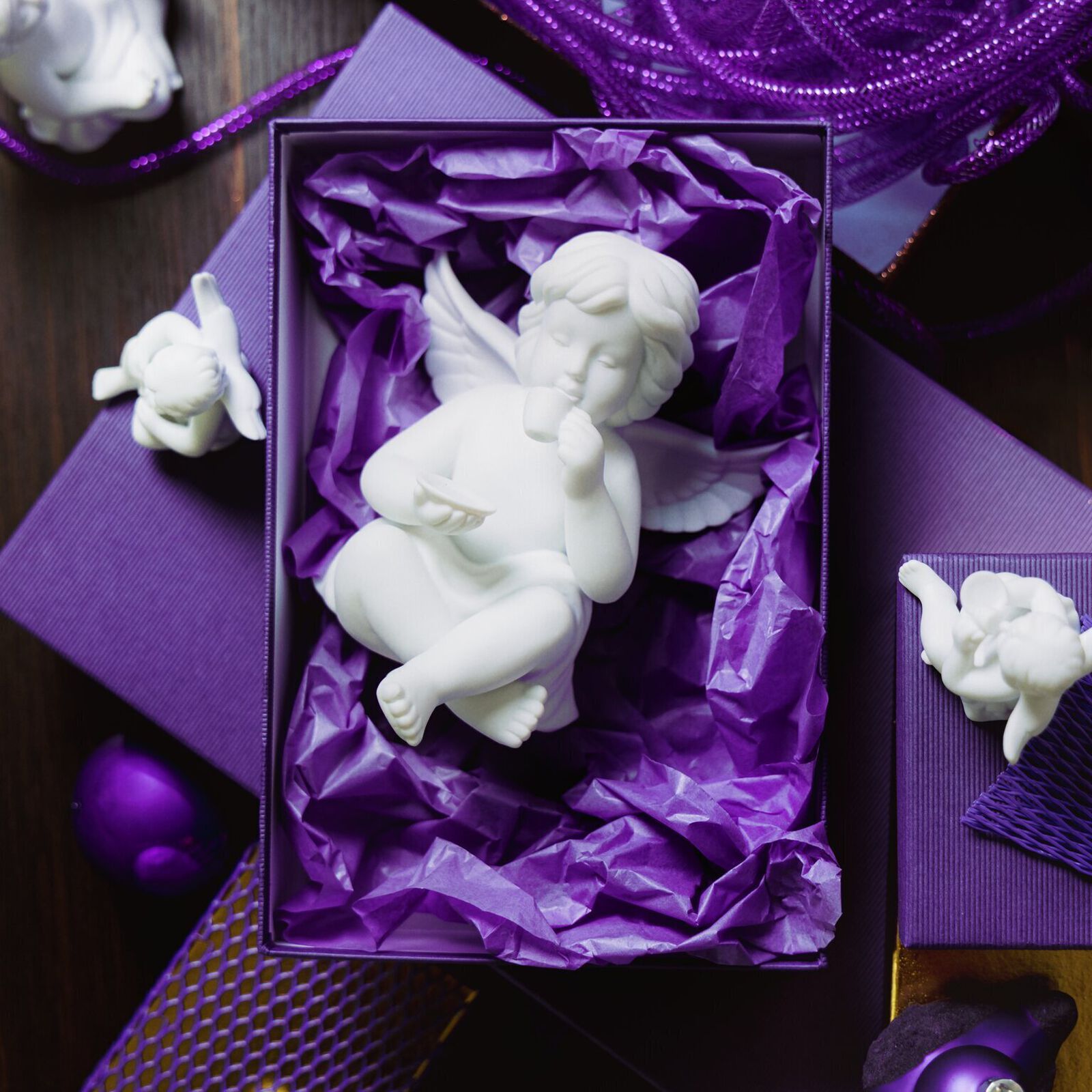 Engel mit Kaffeetasse image number null