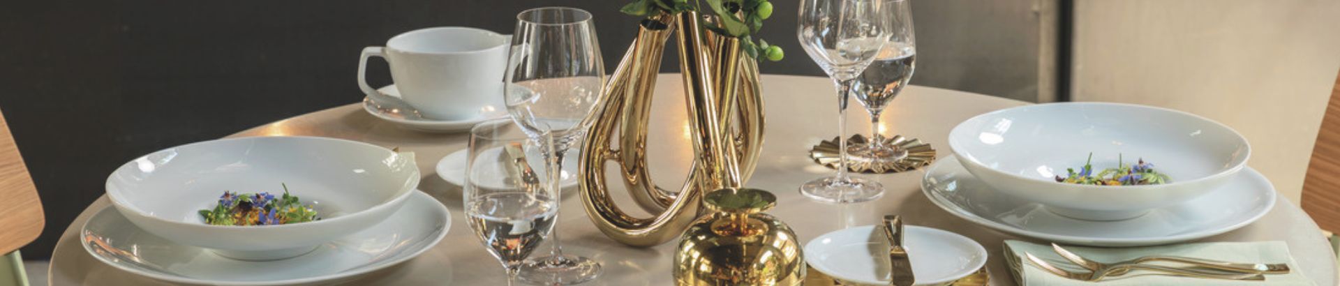 Vasen Gold