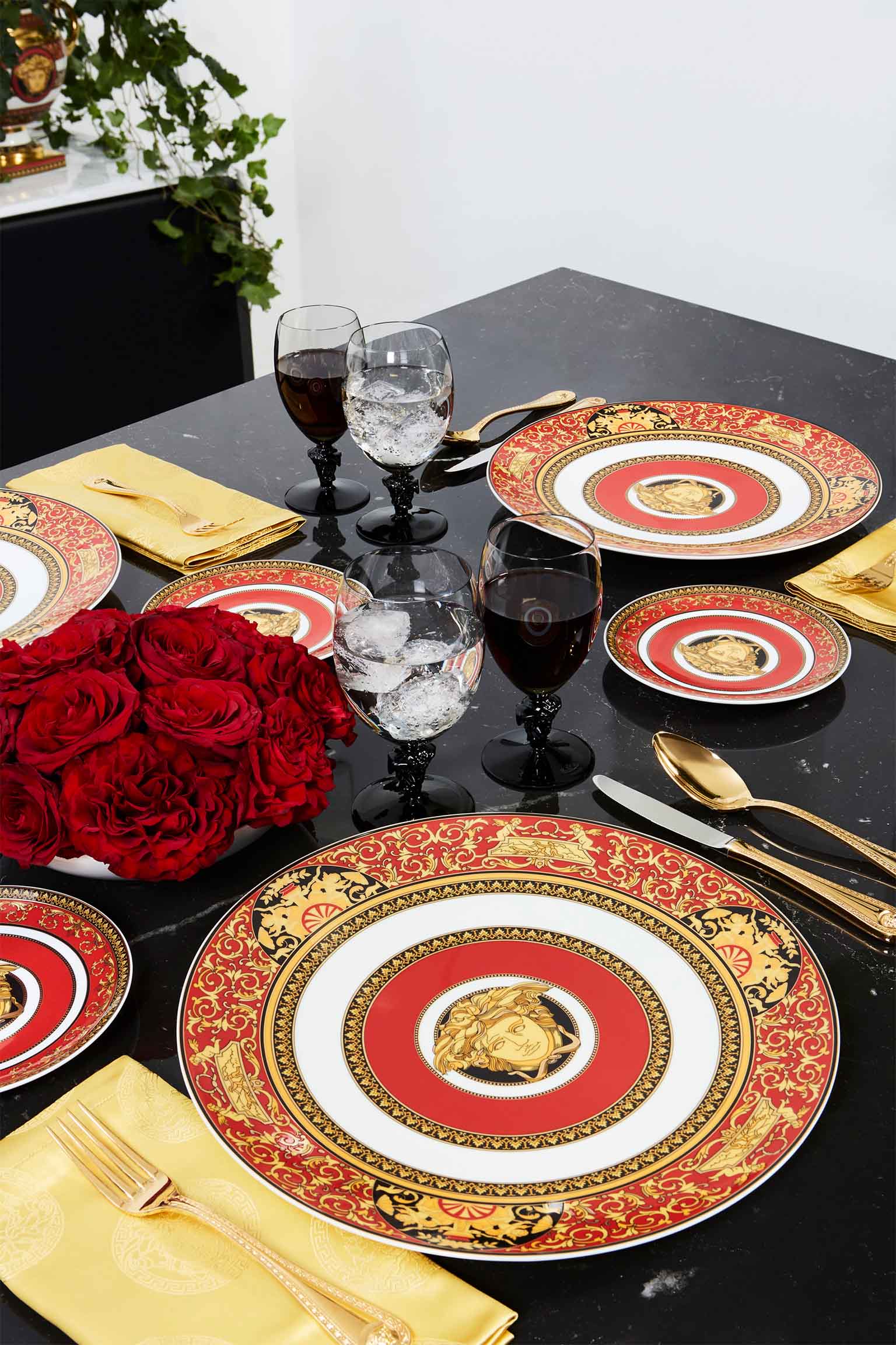 VERSACE ×Rosenthal MEDUSA メデューサ ミニクリーマー！-